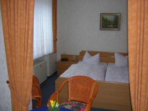 Hotel Zur Winzergenossenschaft Ernst Quarto foto